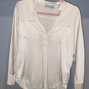Vince Silk Long-Sleeve Blouse (XS, Beige)
